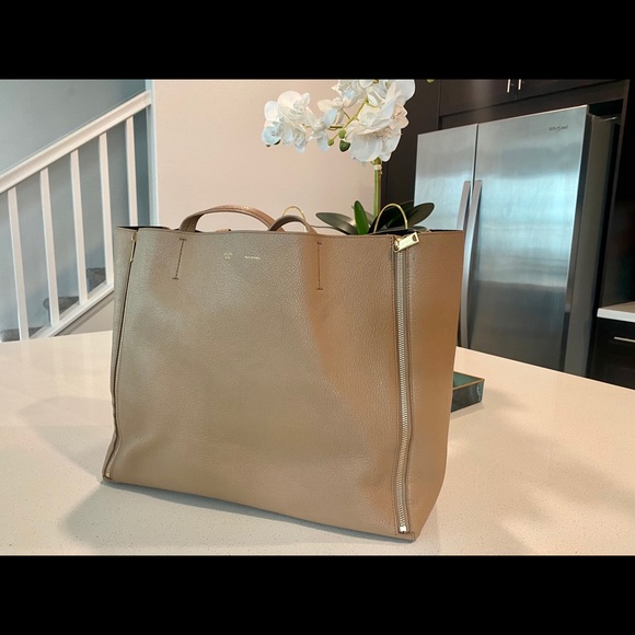Celine Tote Bag - Picture 6 of 8